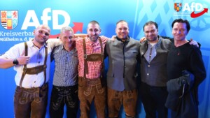 Gruppenfoto vom Oktoberfest am 18. Oktober 2025